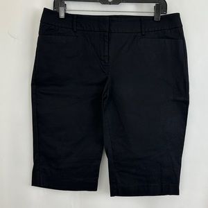 Women’s New York & Co Black Bermudas Size 10